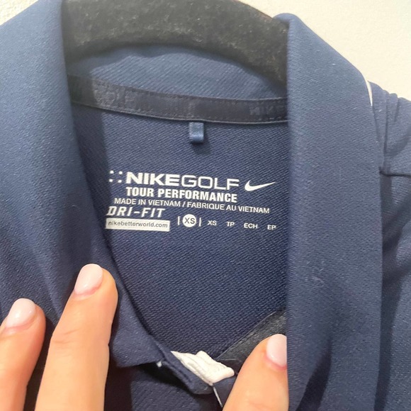 Nike Golf Navy Performance Dri- Fit Sleeveless Collared Shirt - Picture 4 of 5